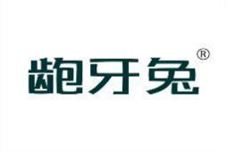 龅牙兔 